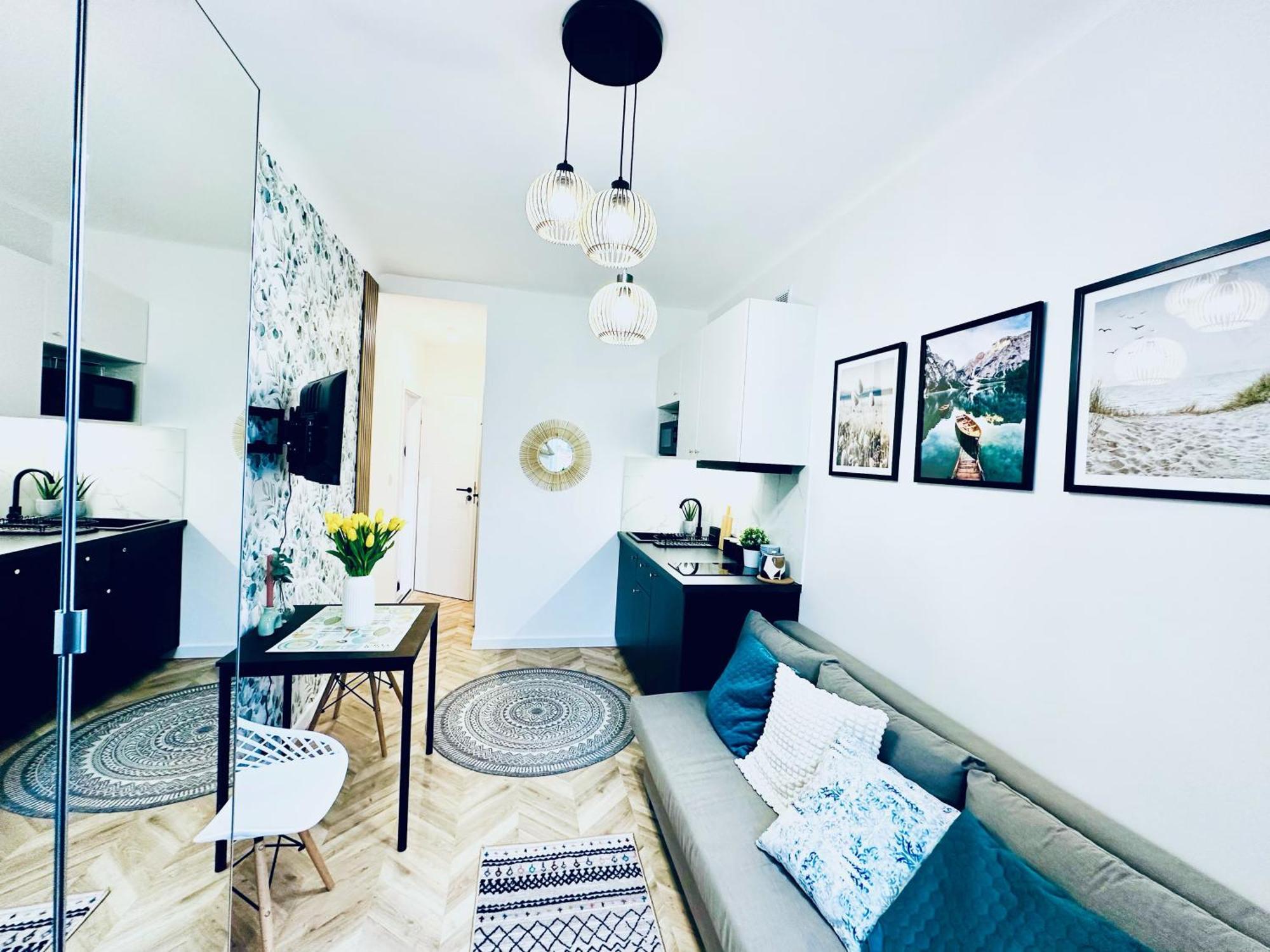 Olivia Apartments - Sloneczny Apartament W Centrum Warszawy, Plac Unii Lubelskiej, Lazienki Krolewskie, Pole Mokotowskie Warszawa Exteriör bild